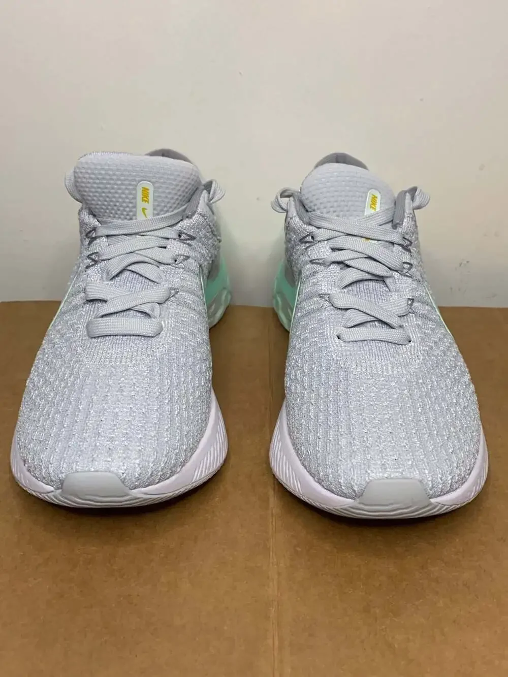 Nike Infinity React 3 Women's Road Running Shoes, Size 10, DD3024 007